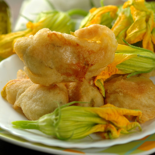 Fiori di zucca fritti